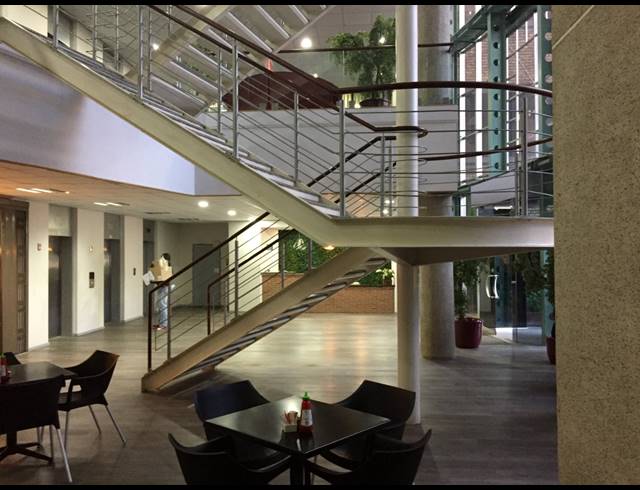 210M² OFFICE TO LET IN BEDFORDVIEW